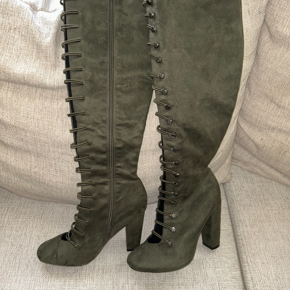 Elegant Dark Green Over-the-Knee Boots